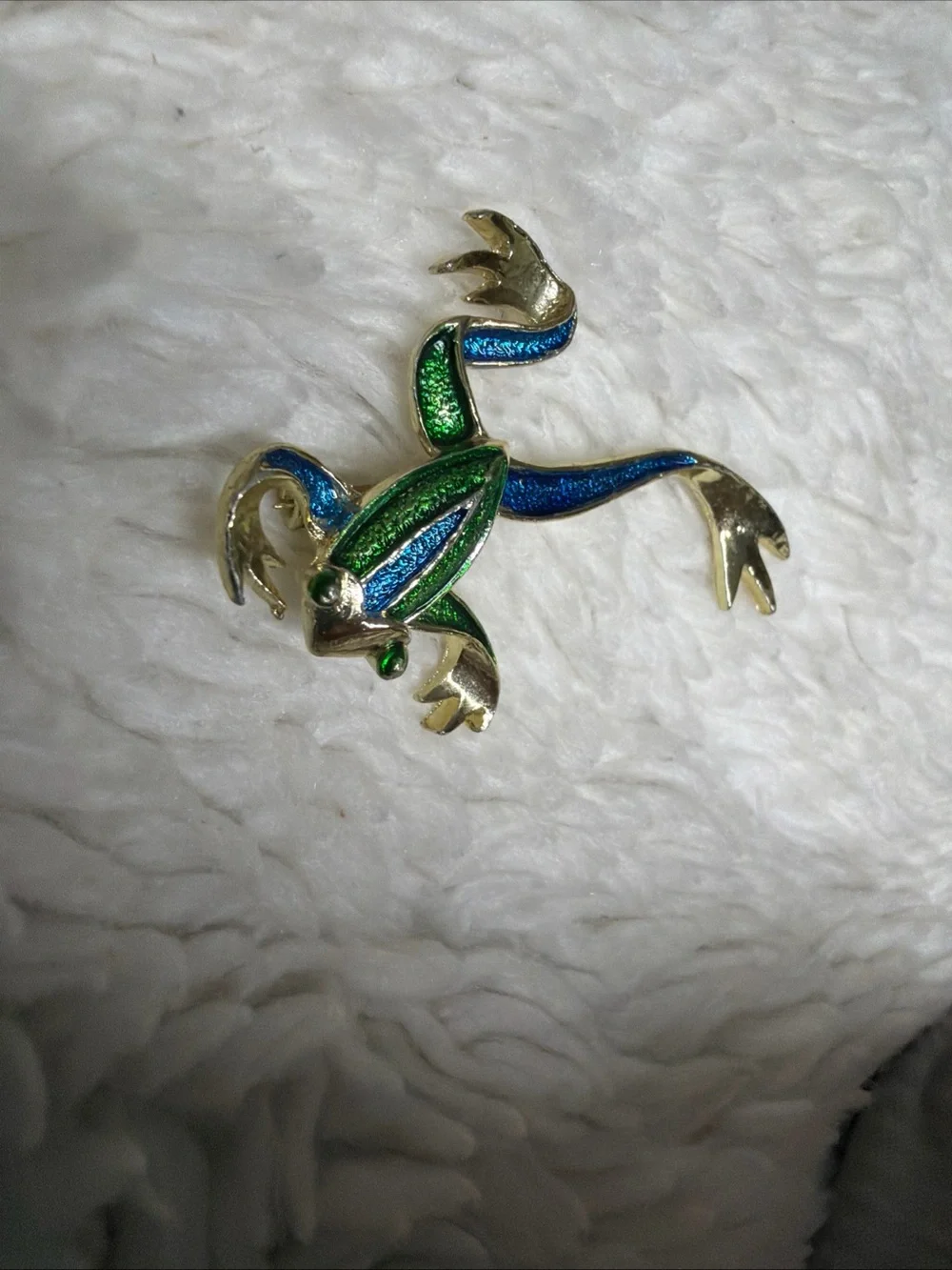 Gerry’s Gold-Tone Blue & Green Frog Pin -